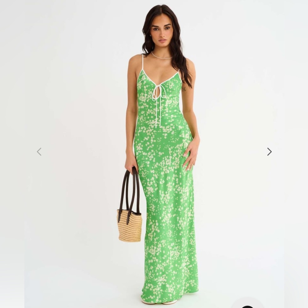 Green flower printed maxi dress